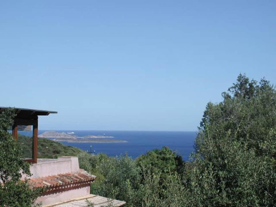 B&B Le Corti Di Aloa San Pantaleo Buitenkant foto